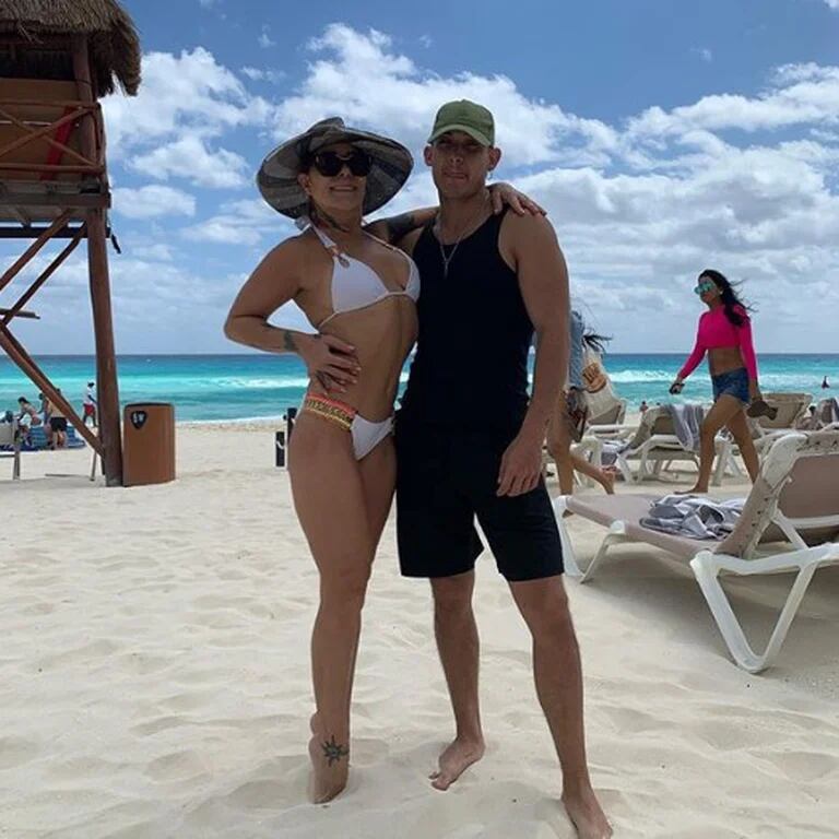 Alejandra Guzm N Se Luci En Bikini Tras Problemas De Salud Infobae