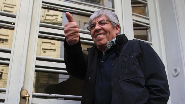 Hugo Moyano, que hoy pidió un amparo a fin de que se realicen las elecciones, aceptó una tregua. (DYN)