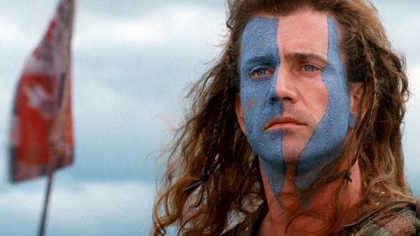 Mel Gibson, personificando a William Wallace, en el film Corazón Valiente