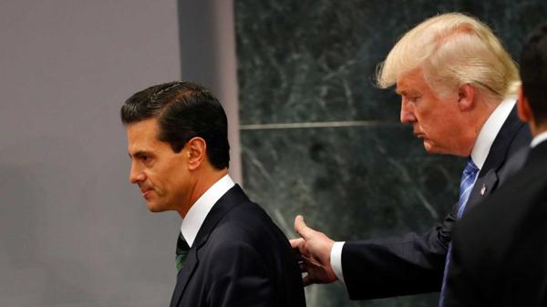 Peña Nieto recibió muchas críticas por reunirse con Donald Trump(AFP)