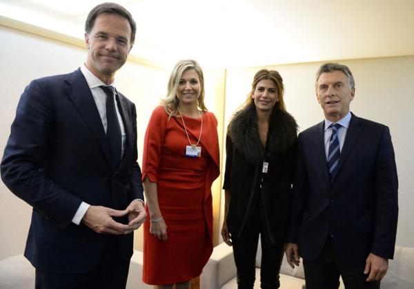 El primer ministro de Holanda, Mark Rutte, la reina Máxima de Holanda, Juliana Awada y Mauricio Macri (EFE)