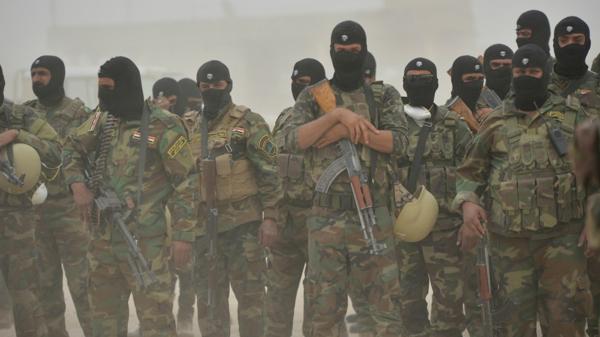 Las tropas iraquíes y los peshmergas preparan una brutal ofensiva contra ISIS (Reuters)