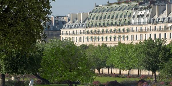 La vista del hotel desde el Jardín de las Tullerías, uno de los rincones más espectaculares de París