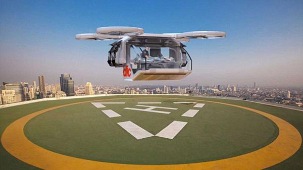 Similar a un auto pequeño, la ambulancia drone puede aterrizar en casi cualquier superficie