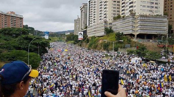 Resultado de imagen para marcha venezuela