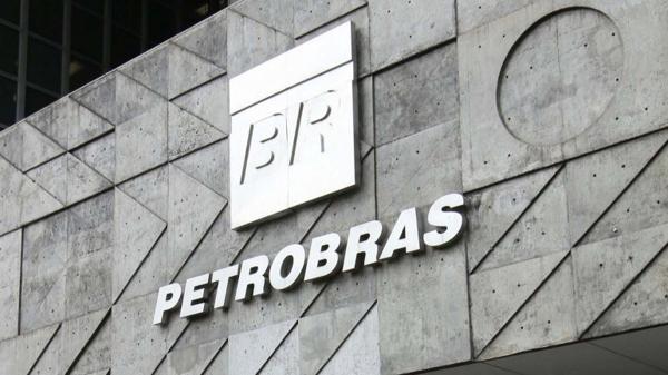 El caso de la corrupción en Petrobras salpica a muchas figuras de la política
