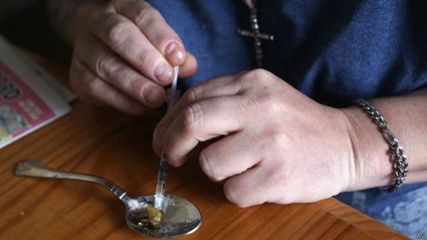 Los laboratorios de los cárteles mexicanos están produciendo cortes de fentanilo