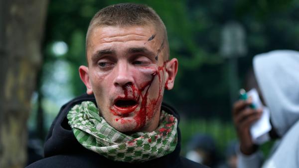 Decenas de miles de personas marcharon en París (AP)