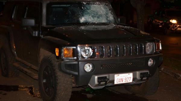 La camioneta donde Rafaat sufrió el ataque (Gentileza ABC.com.py)