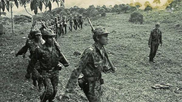 Los jóvenes de las FARC en los años ’70 (AFP)