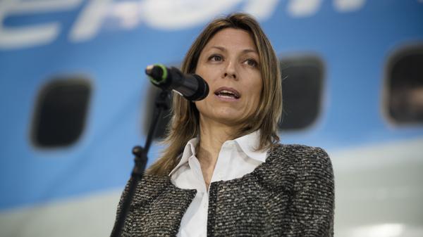 Isela Costantini (Adrián Escandar)