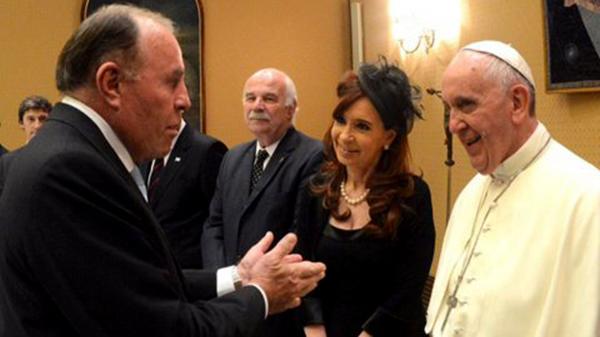 Suárez, Cristina Kirchner y Francisco en el Vaticano
