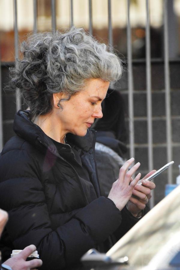 Nicole Kidman en un descanso del rodaje – Grosby Group