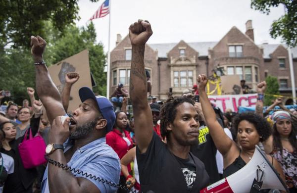 Protestas de los afromaericanos contra la violencia policial se repitieron esta semana en Estados Unidos(Jabin Botsford/The Washington Post)