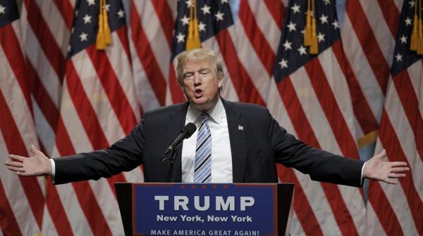 Donald Trump se erigió en el rol de héroe, del salvador de una crisis (Reuters)