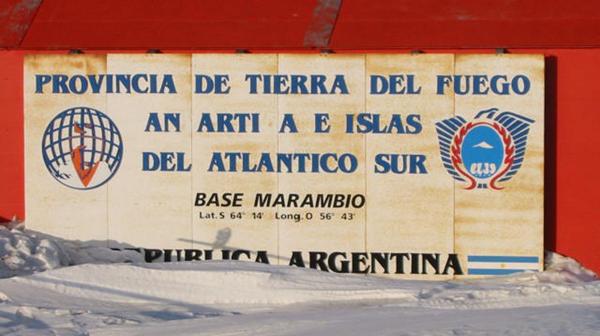 La base se encuentra ubicada en la isla situada sobre el mar de Weddell (Marambio)