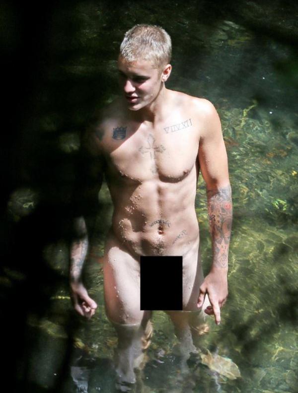 Justin Bieber en Hawai, como Dios lo trajo al mundo Justin Bieber en Hawai, como Dios lo trajo al mundo