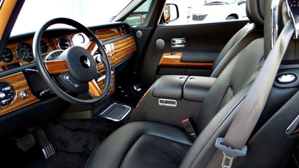 El interior del Rolls Royce phantom cupé