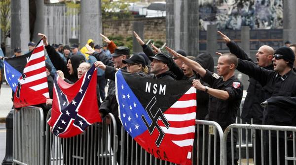 El Partido Nazi de los Estados Unidos en una manifestación (AP)