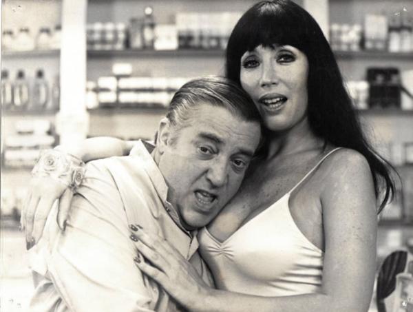 Moria Casán con Tincho Zabala en “Expertos en pinchazos”