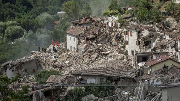 El pueblo de Pescara del Tronto destruido por el terremoto (Reuters)