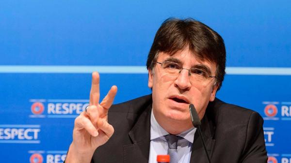 “La evolución de las competiciones de clubes de la UEFA es el resultado de un gran proceso de consulta”, dijo Theodore Theodoridis, secretario general interino (AP)