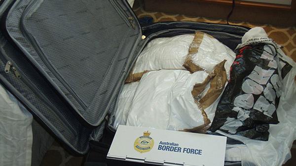 Al llegar a Sydney, las mujeres y otros cinco hombres fueron detenidos. En total transportaban casi 100 kilogramos de cocaína (AFP)