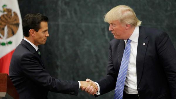 El presidente de México y Donald Trump, en un encuentro que generó muchas críticas (Reuters)