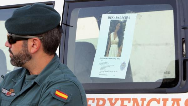 La Guardia Civil busca intensamente a la joven. Su rostro se multiplica en carteles, en las tapas de los diarios y en la televisión. (EFE)