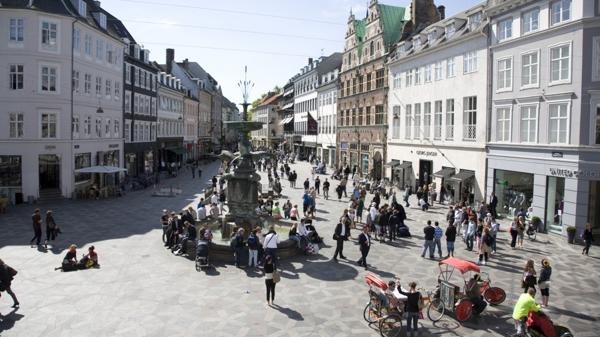 La Strøget es la calle peatonal más grande de Europa: gestión de Gehl junto a las autoridades de Copenhague