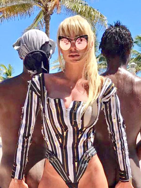 Vicky Xipolitakis en Miami (Crédito: Twitter @VXipolitakisOK)