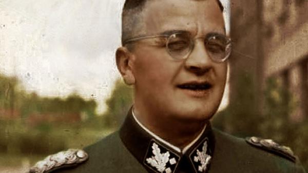 El general de las SS Bach-Zeleweski