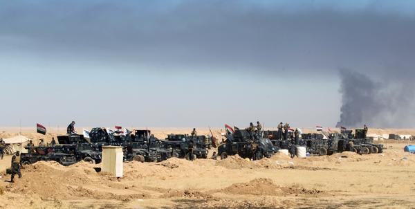 Antes del inicio de la ofensiva, el ejército iraquí comenzó a sobrevolar la ciudad de Mosul (AFP)