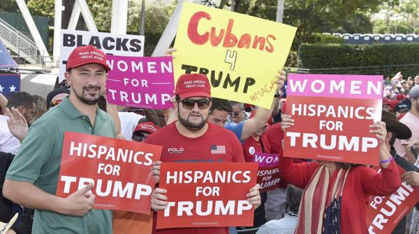 Hispanos a favor de Trump en Miami (AFP)