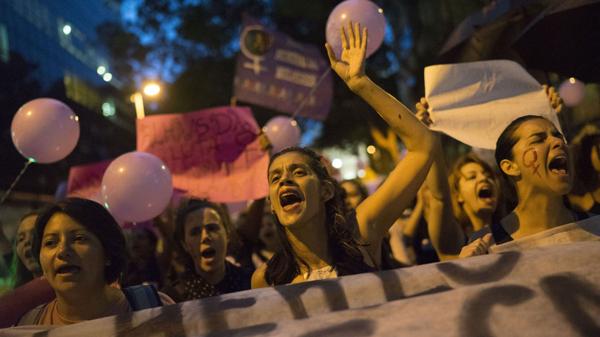 Brasil tiene la quinta mayor tasa de femicidios del mundo (AP)