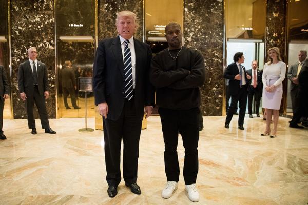 La improvisada conferencia de prensa de Donald Trump y Kanye West