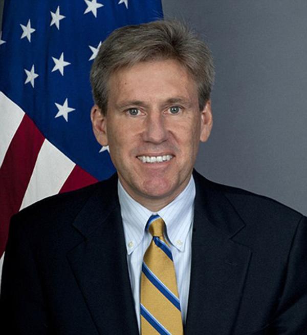 Christopher Stevens fue enviado a Benghazi, Libia, para ayudar en la crisis que padecía ese país africano