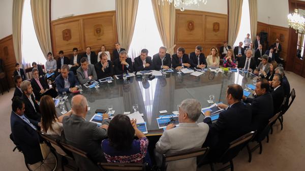 (Presidencia)