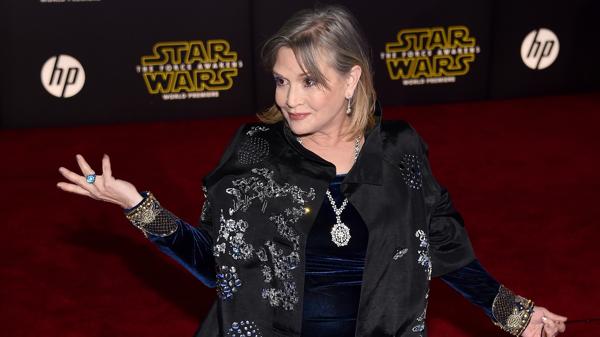Carrie Fisher en la premiere de “Star Wars: The Force Awakens” en el Dolby Theatre de Hollywood,