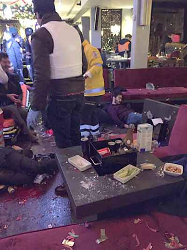 Los restos de las víctimas del ataque en la fiesta de Año Nuevo en Turquía