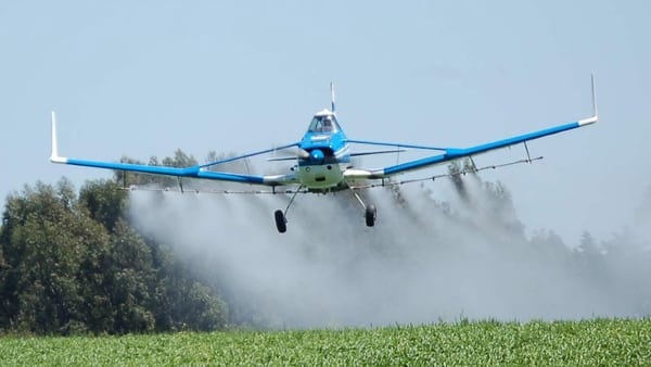 Fumigación de plantíos