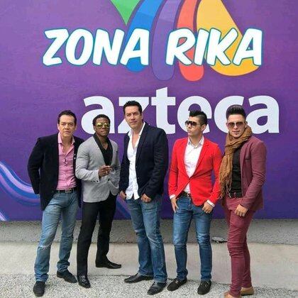 Pudieron amenizar el festejo de Año Nuevo de Tv Azteca durante la programación especial de esas fechas (Foto: Facebook/Zona Rika)