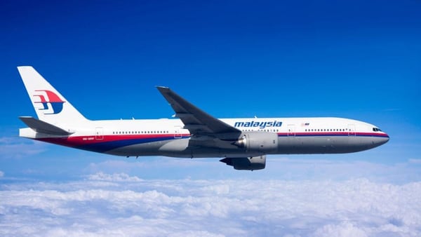 Así era el avión Boeing 777-200 de Malaysia Airlines que desapareció el 8 de marzo de 2014 luego de despegar de Kuala Lumpur con destino Beijing. Transportaba a más de 200 personas a bordo