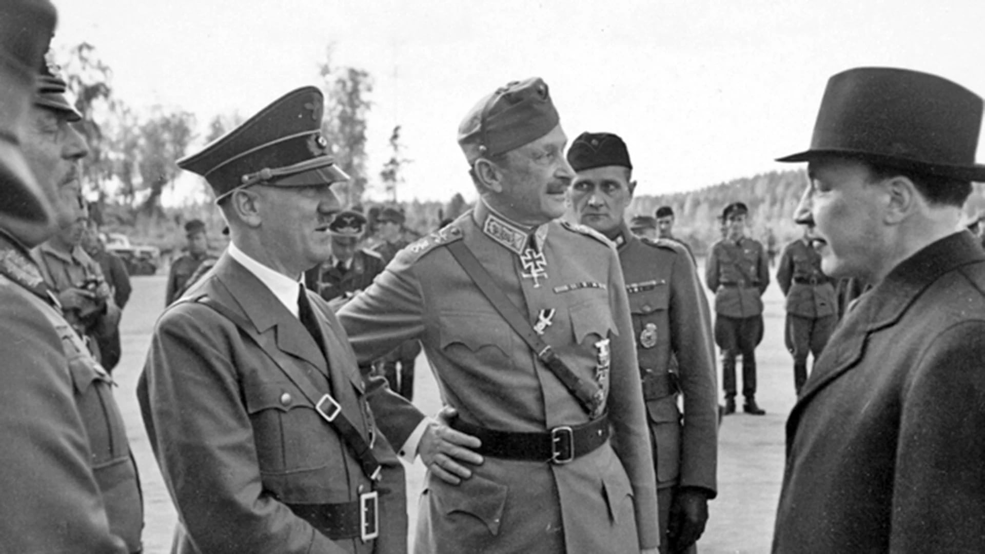 El mariscal Carl Gustaf Emil Mannerheim y Adolf Hitler mantuvieron una reunión privada donde el jefe nazi se lamentó de haber intentado invadir la Unión Soviética (Finnish Heritage Agency)