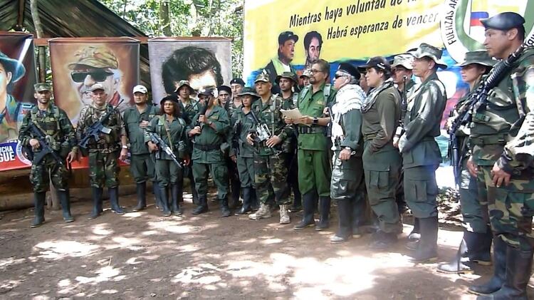Una facción de las FARC anunció que vuelve a las armas
