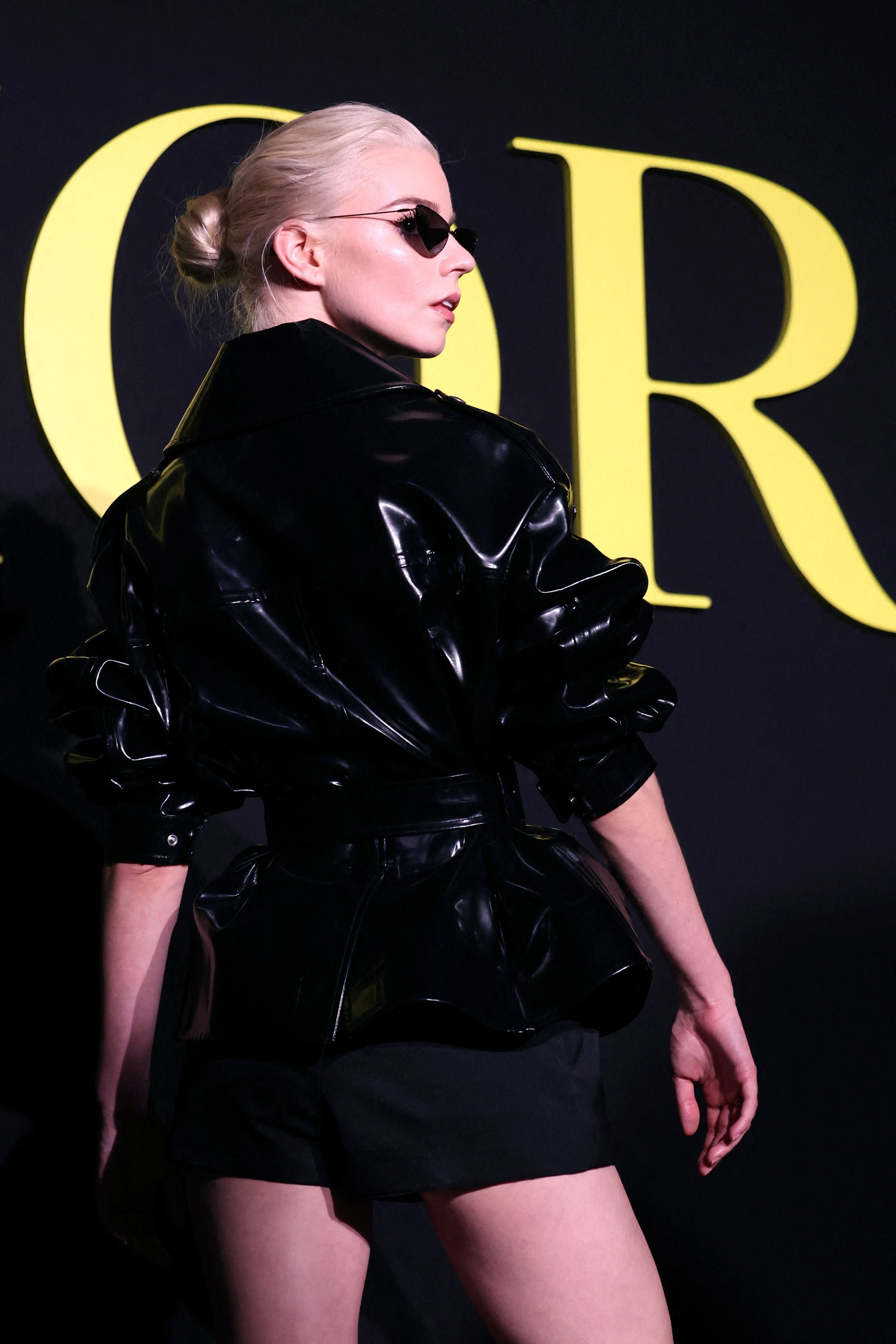 Anya Taylor-Joy en la Semana de la Moda en París (REUTERS/Stephanie Lecocq)