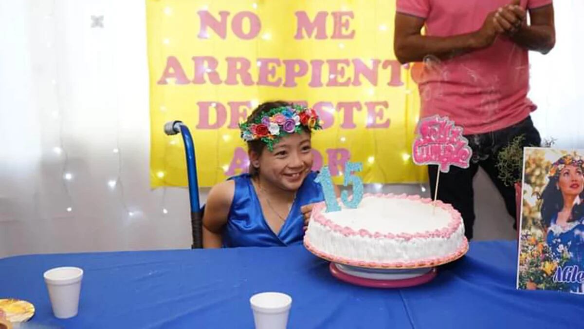 Corazón Valiente Esperaba Un Trasplante Y La Sorprendieron Con Un Cumpleaños De 15 Temático De