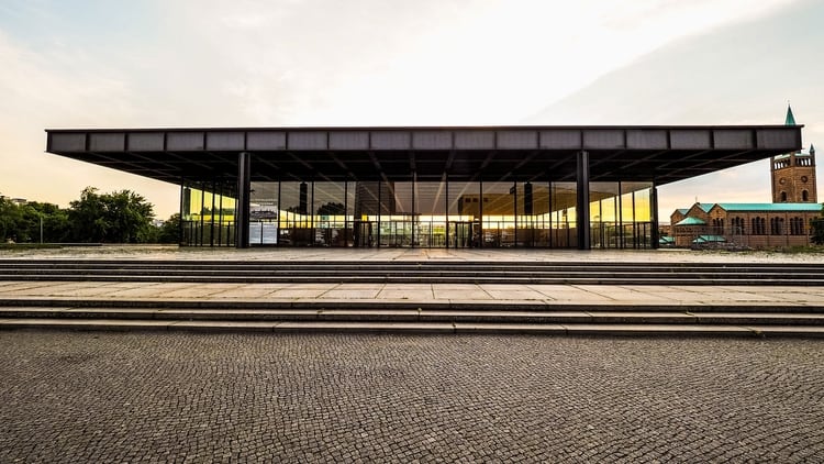 La Nueva Galería Nacional de Berlín afincado en Tiergarten, es un museo inaugurado en 1968 diseñado por el arquitecto Ludwig Mies van der Rohe (Shutterstock)