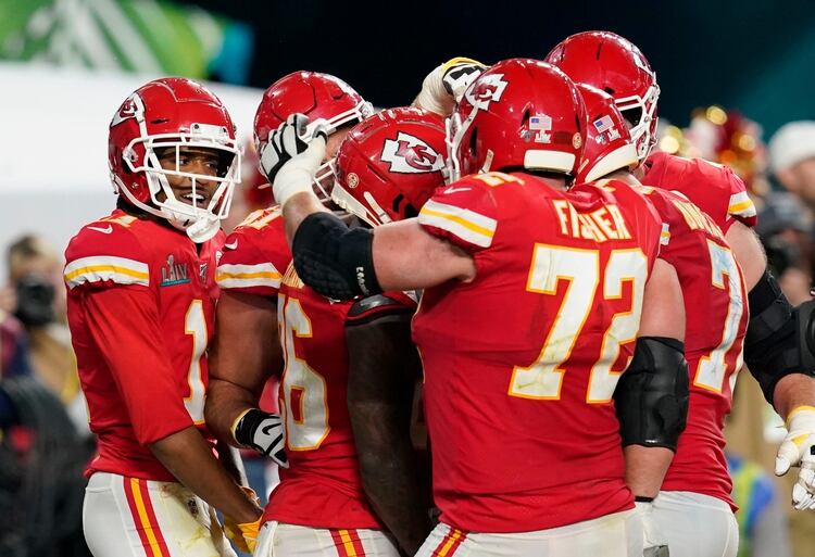 Kansas City revirtió el marcador en el último cuarto (Reuters)