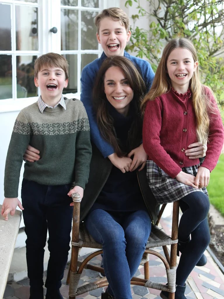 Kate Middleton junto a sus hijos en una imagen compartida en el perfil oficial de los príncipes de Gales. (instagram.com/princeandprincessofwales)